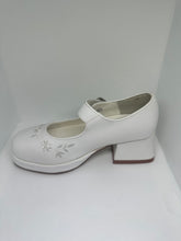 Load image into Gallery viewer, Flower Embroidered & Pearl Accent Mary Jane Chunky Shoes