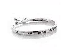 Load image into Gallery viewer, Mother and Child Sculptured Charm Bangle