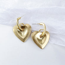 Load image into Gallery viewer, Trendy Fashions Earrings - Heart