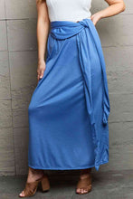 Load image into Gallery viewer, Halter Neck Maxi Dress