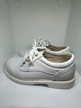Load image into Gallery viewer, Round Toe Lace-Up Shoes
