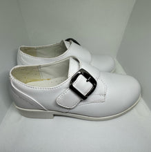 Load image into Gallery viewer, Almond Toe Belt Shoes

