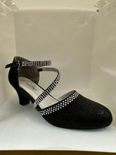 Load image into Gallery viewer, Glittery Crystal Cross-Strap Shoes
