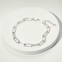 Load image into Gallery viewer, Paperclip Chain Bracelet
