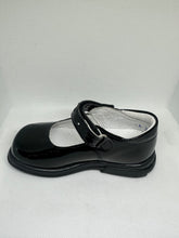 Load image into Gallery viewer, Cutout Hearts Square Toe Mary Jane Shoes

