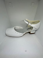 Load image into Gallery viewer, Diamond Stitch + Crystal Square Toe Block Shoes
