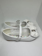 Load image into Gallery viewer, Elegant 3D Organza and Rhinestone Bow Ballerina Shoe
