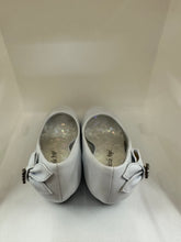 Load image into Gallery viewer, Sparkly Bow &amp; Ribbon Wedge Shoes
