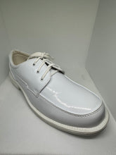 Load image into Gallery viewer, Shiny Patent Round Toe Lace-Up Shoes
