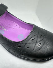 Load image into Gallery viewer, Stitched Round Toe Mary Jane Shoes
