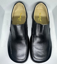 Load image into Gallery viewer, Square Stitch Tip Slip-On Leather Shoes
