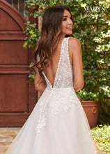 Load image into Gallery viewer, Moda Bella Bridal Gown
